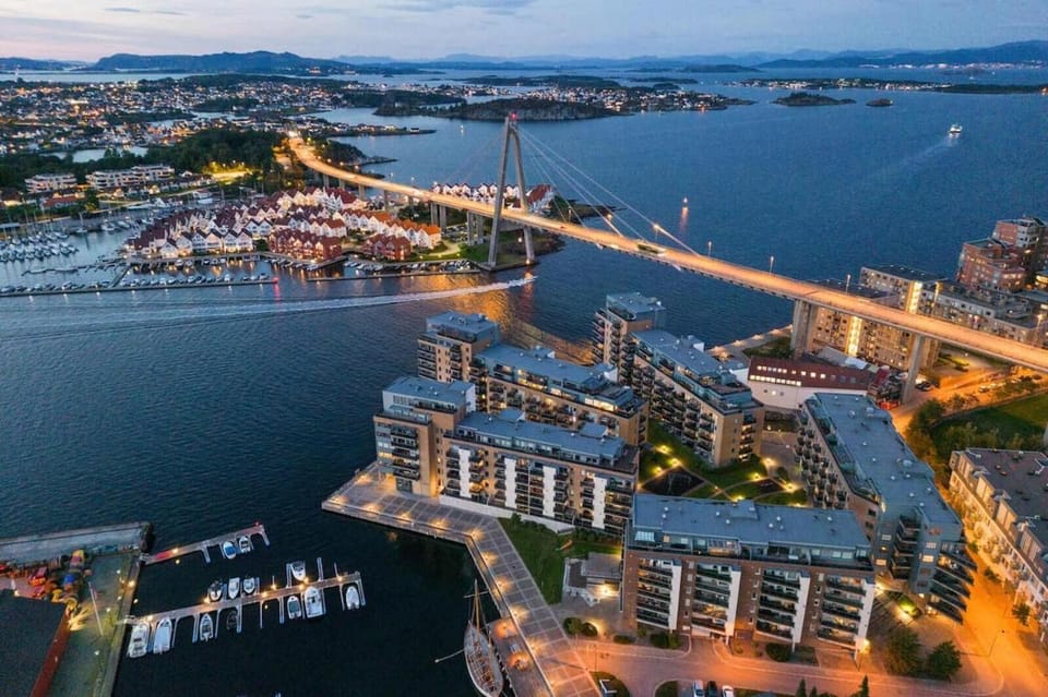 Verven | Harbour View | Balcony | Free Parking Apartment in Stavanger