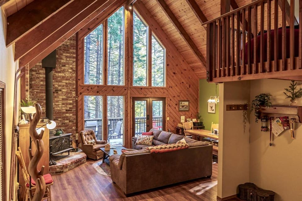Two Incredible Cabins for a Memorable Family Getaway in Dorrington, California Cabin in Dorrington