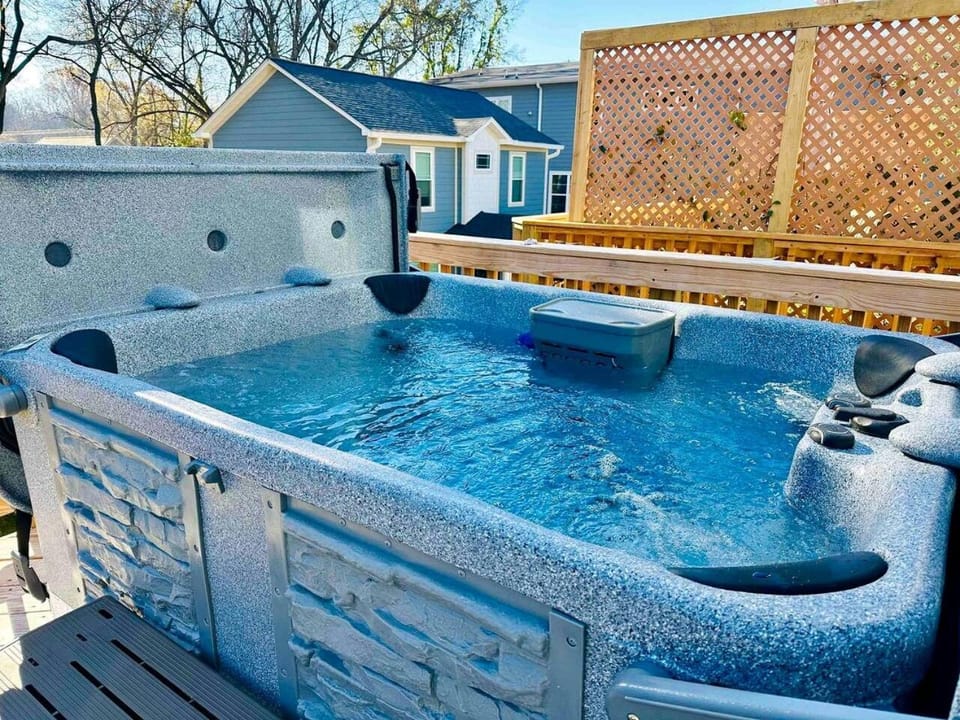 Hot Tub
