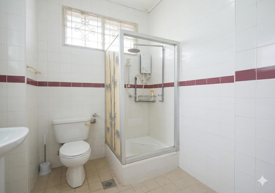 Shower, Toilet, Bathroom, bidet