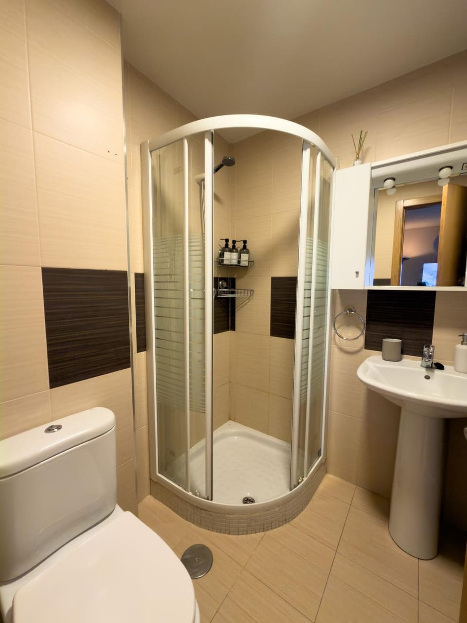 Shower, Toilet, Bathroom