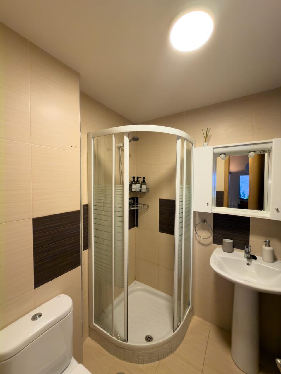 Shower, Toilet, Bathroom