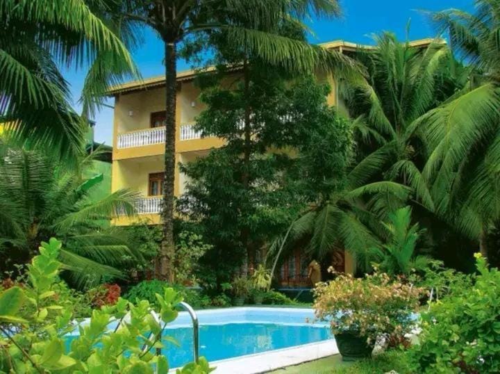 Muthukirula Resort Hotel in Western Province