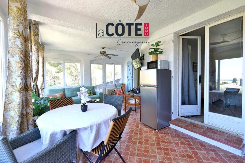 Le Dauphin - 2 chambres Apartment in Sausset-les-Pins