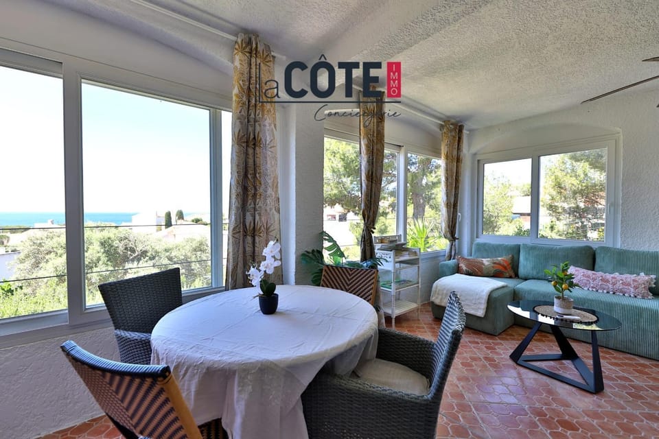 Le Dauphin - 2 chambres Apartment in Sausset-les-Pins