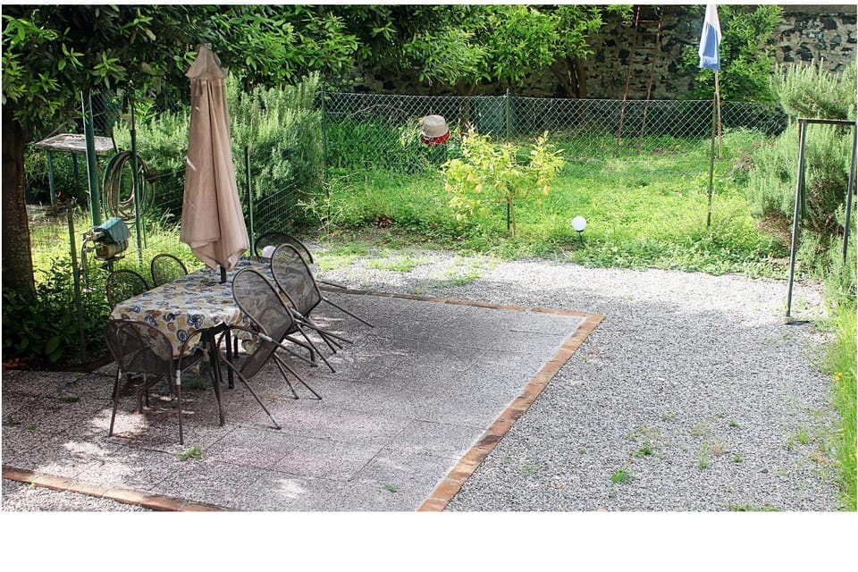 Garden, Dining area, Garden view