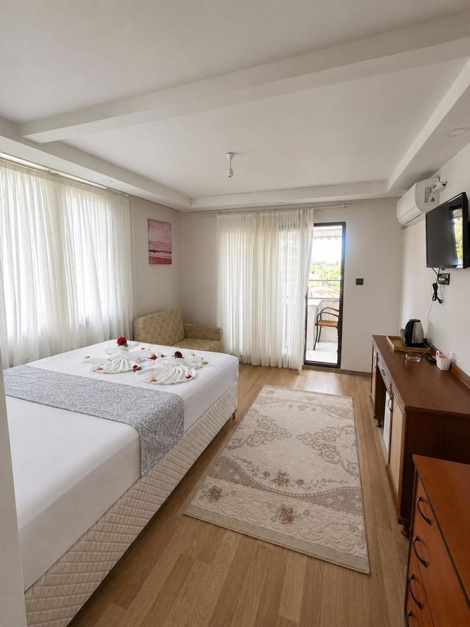 İzol Apart Evleri Apartment in Antalya Province
