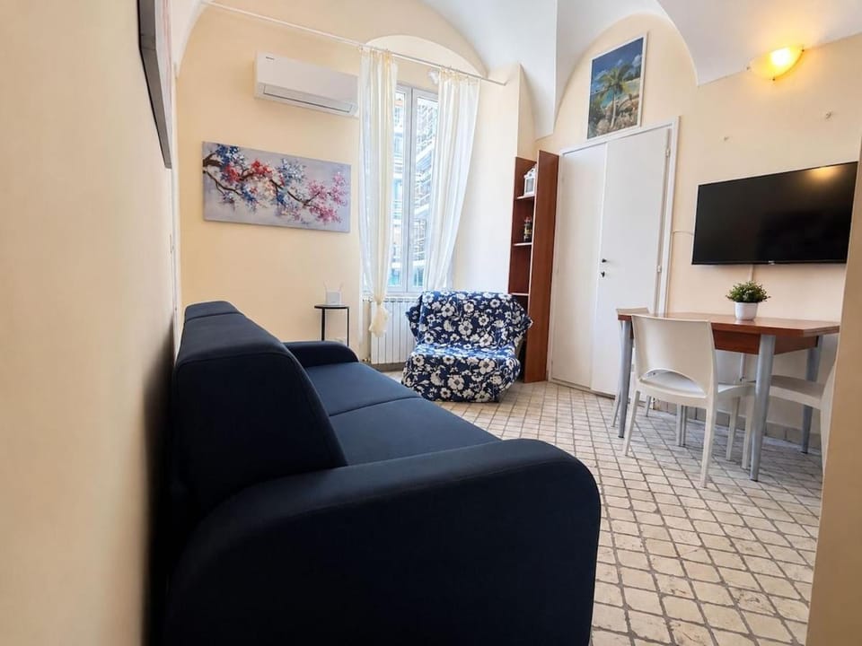 Piazza Bresca Apartment - Sanremo Apartment in Sanremo