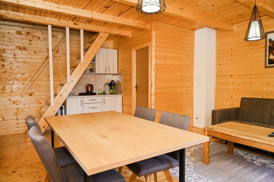 Kitchen or kitchenette, Living room, Seating area