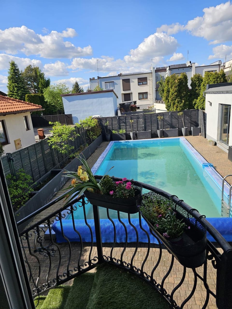 Garden, Swimming pool