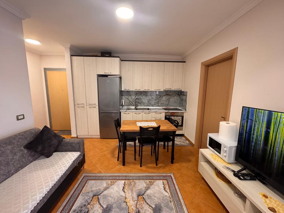 Kitchen or kitchenette, Seating area