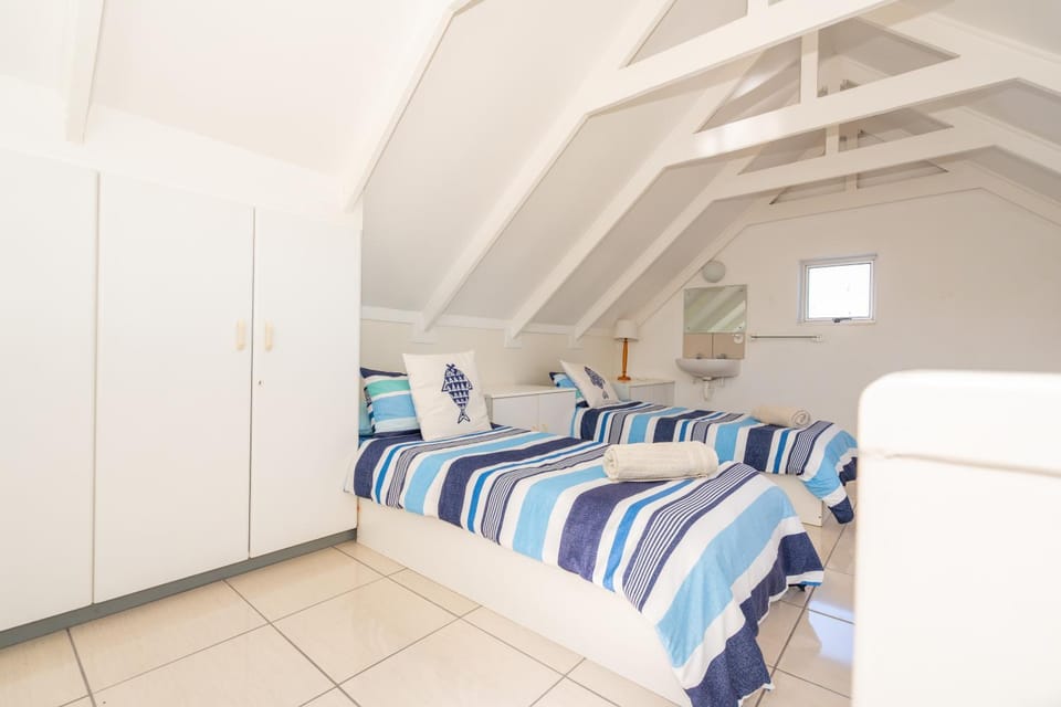 Seabreeze Bungalow House in Western Cape