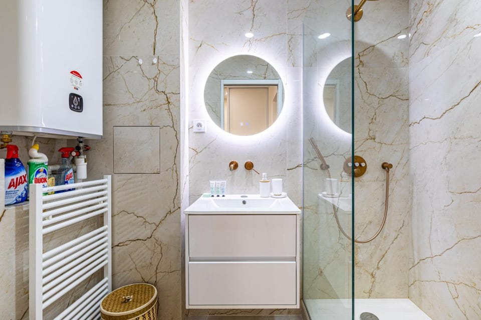 GuestReady - Bright Modern Stay near La Défense Apartment in Puteaux