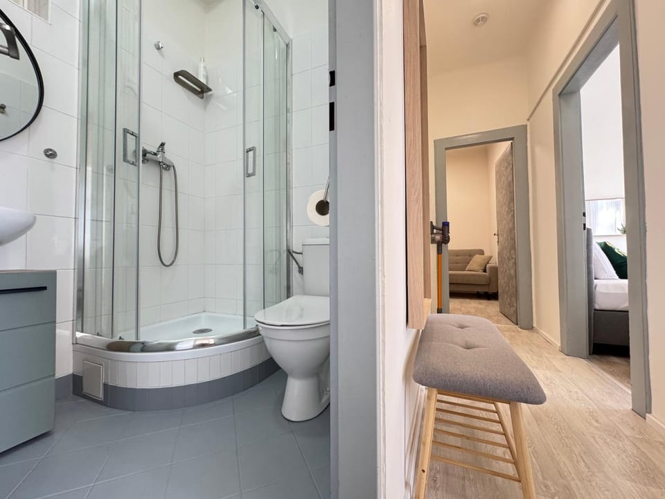 Shower, Toilet, Bathroom