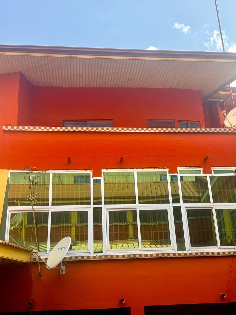 Property building, Internal: Not applicable to any particular room