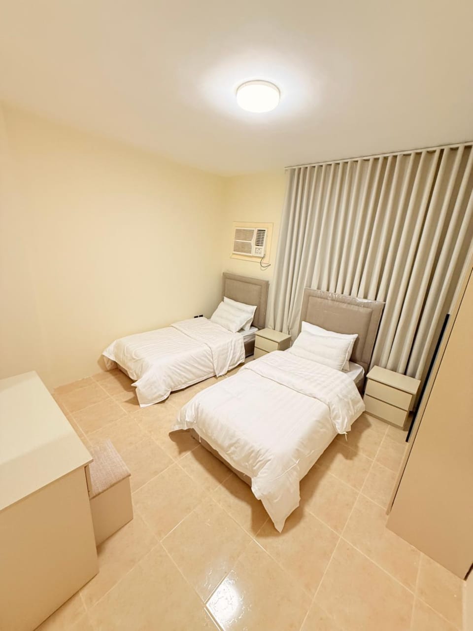 Photo of the whole room, Bedroom