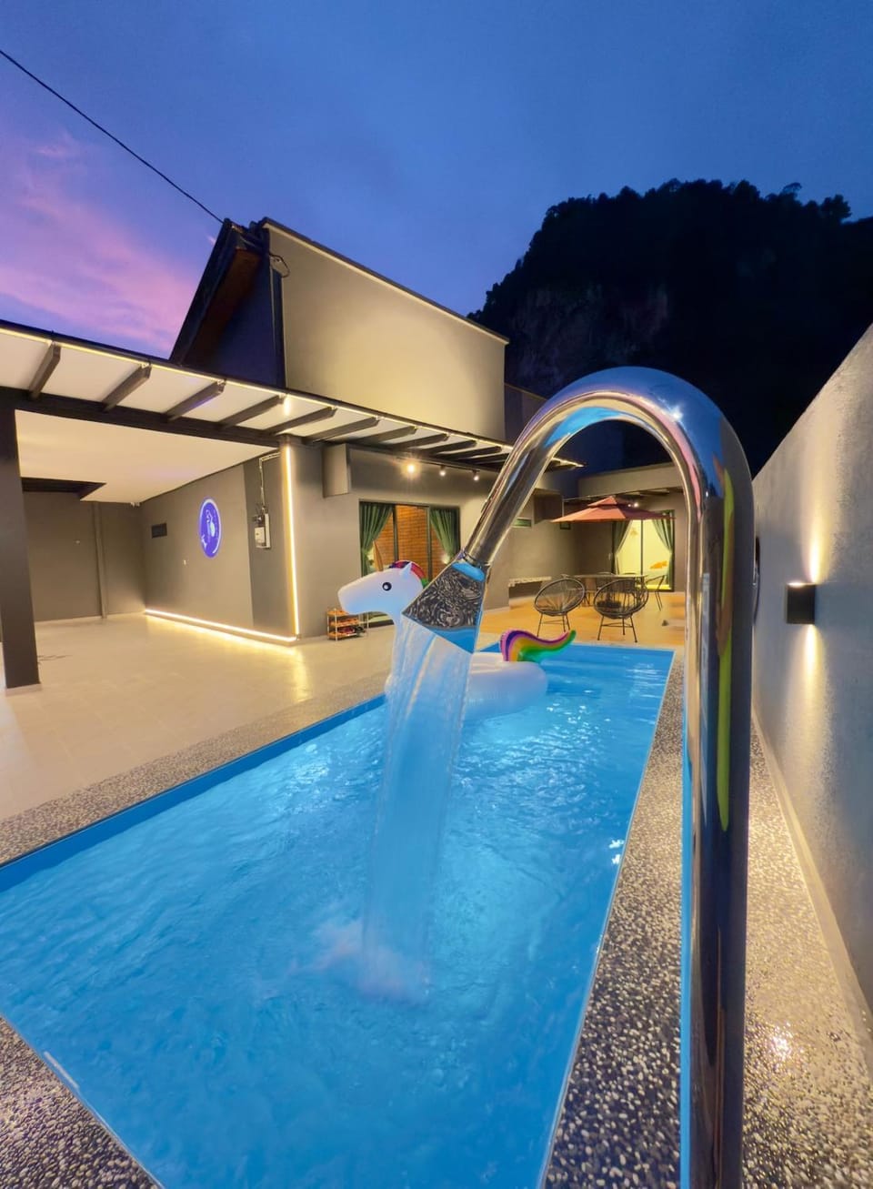 LYL - Tambun Private Pool Homestay Villa in Ipoh