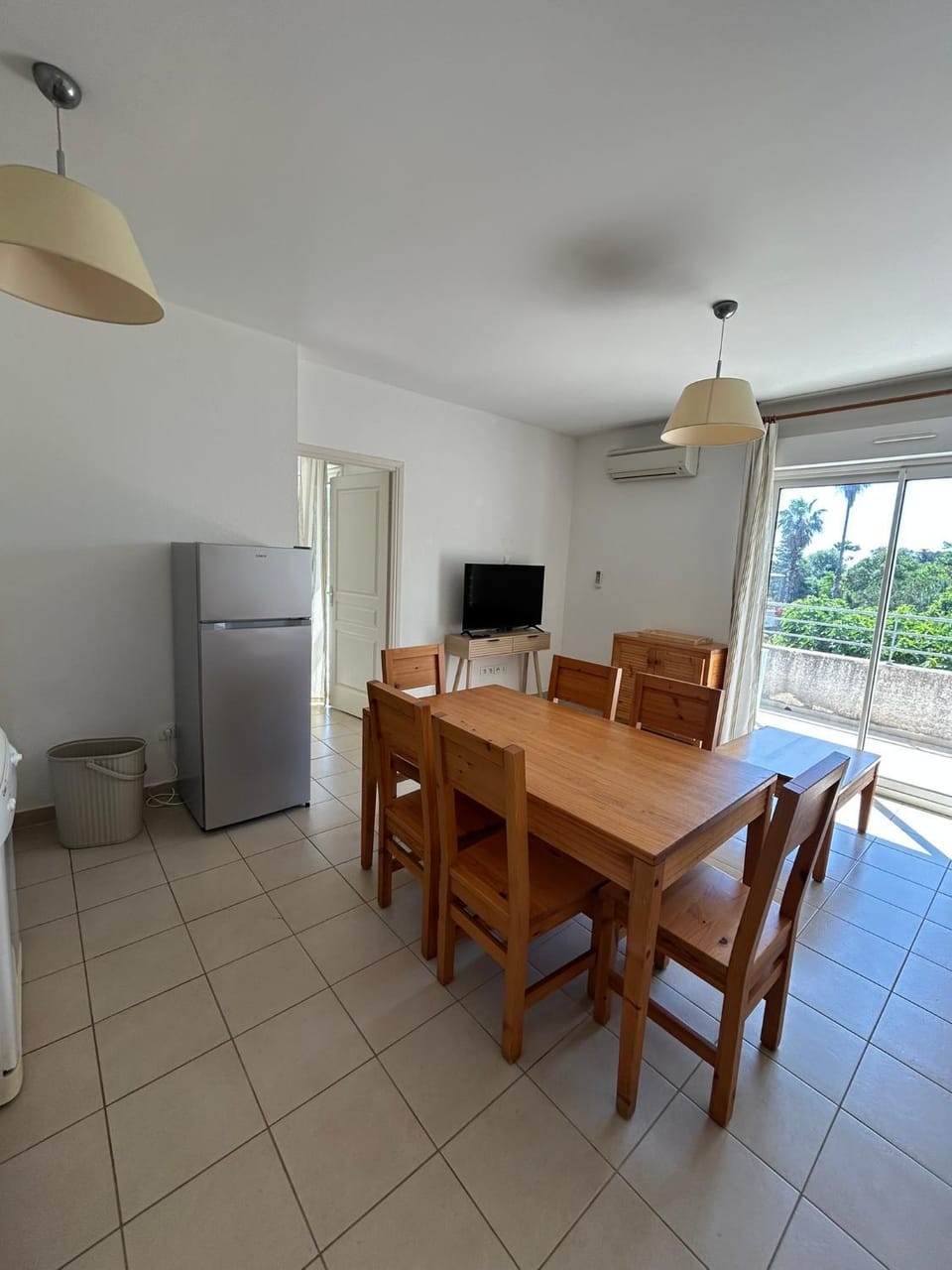 Appartement lumineux 2 chambres - plage et piscine Apartment in Poggio-Mezzana