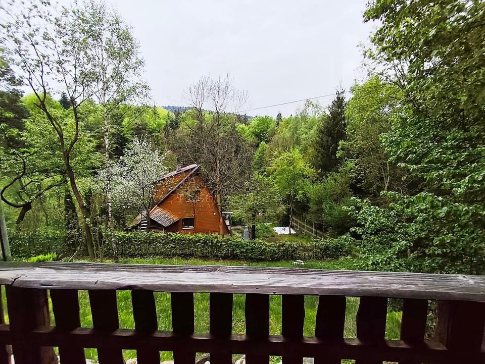 Property building, Day, View (from property/room), View (from property/room), Balcony/Terrace, Garden view, Garden view, Mountain view, Mountain view