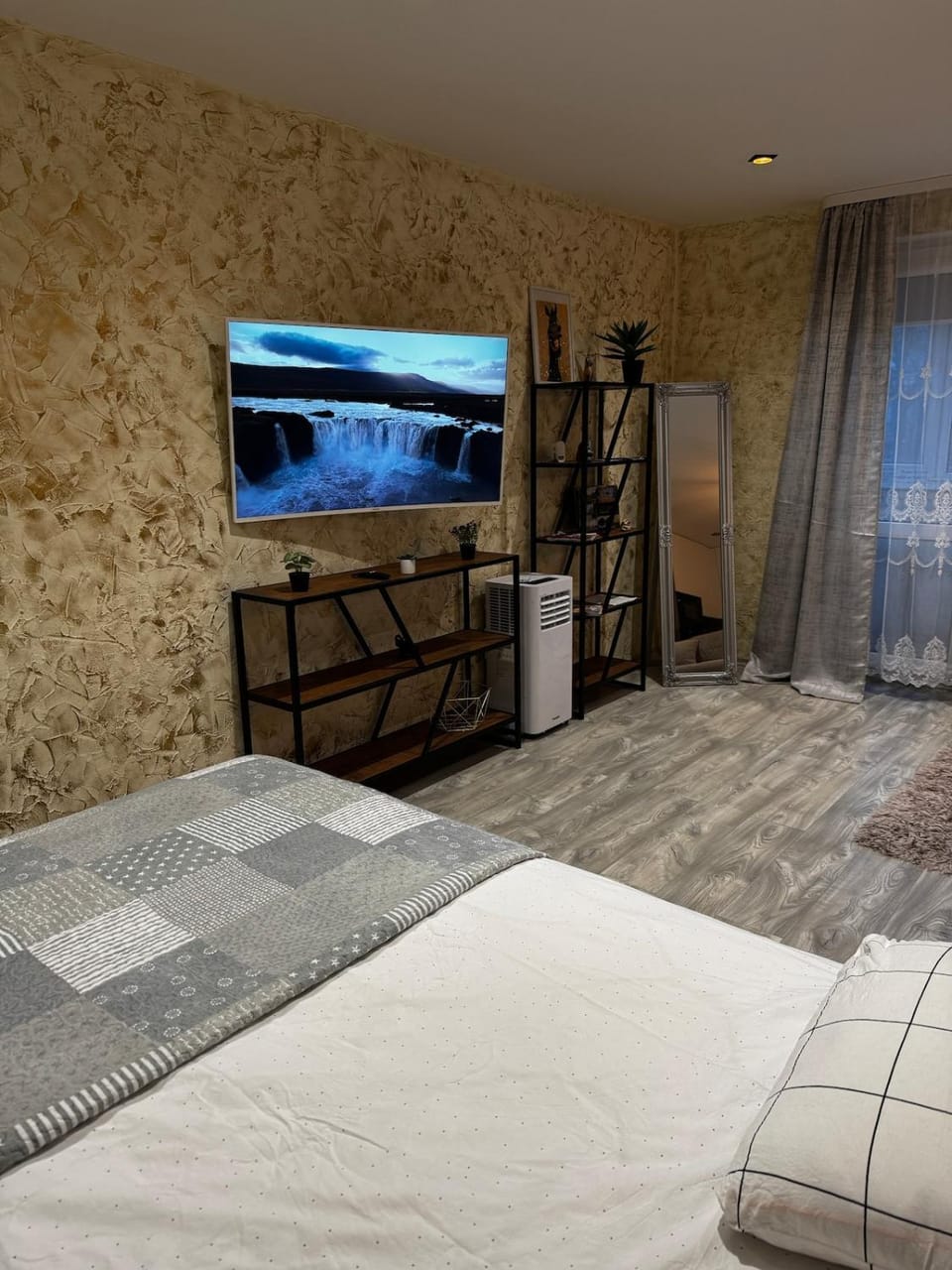 New modern studio on the 1st floor, all amenities Apartment in Latvia