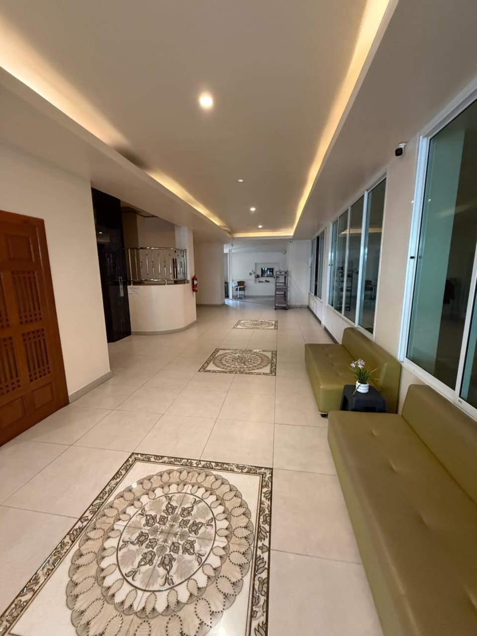 Lobby or reception, Seating area