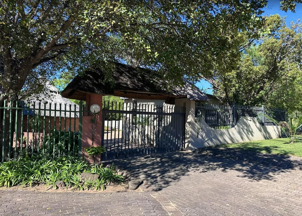 Anja Guesthouse Bed and Breakfast in South Africa