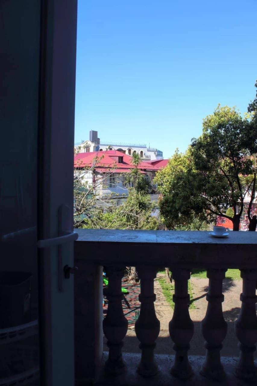 Квартира в исторической части города Apartment in Batumi