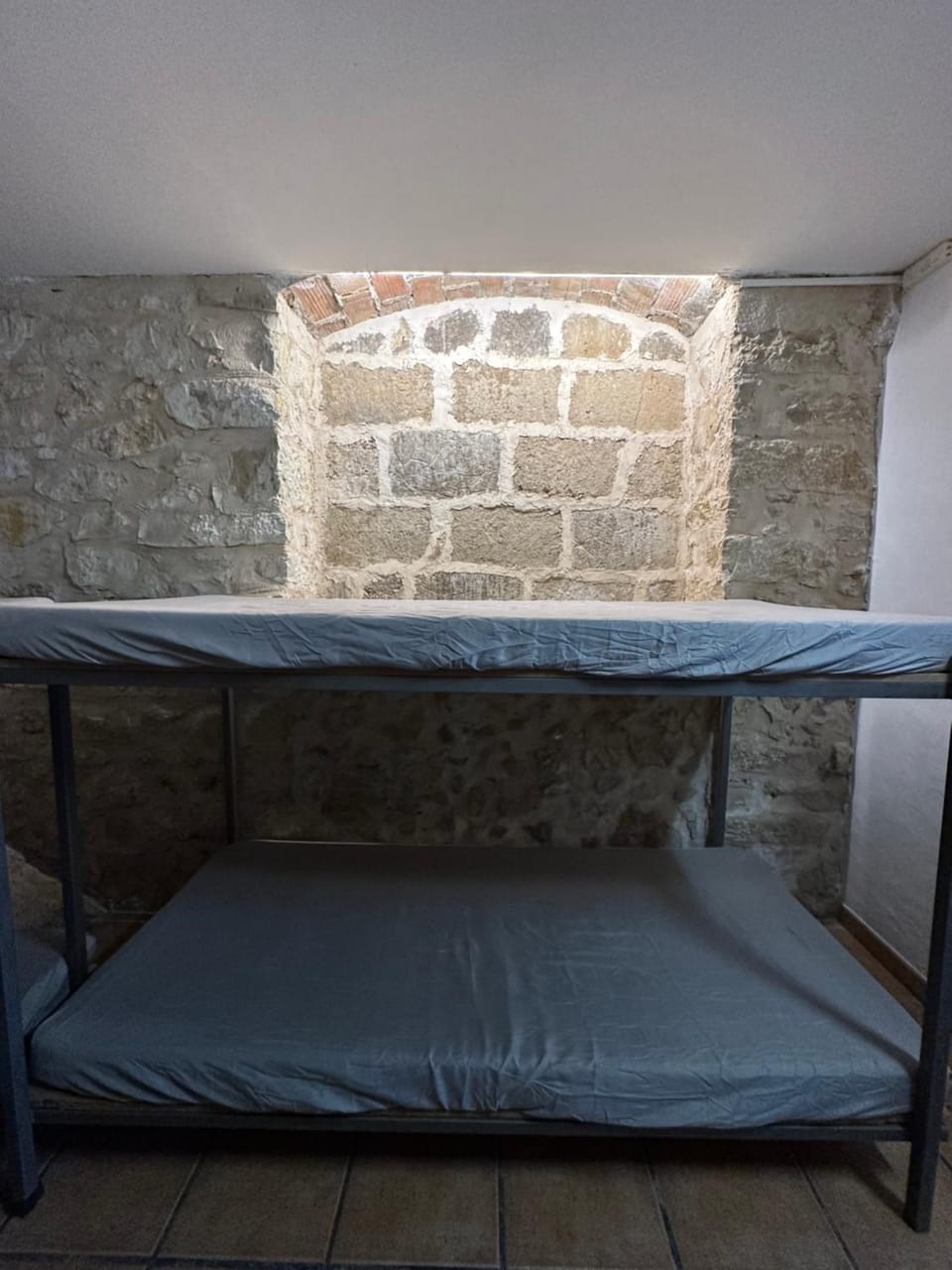 Bedroom, bunk bed