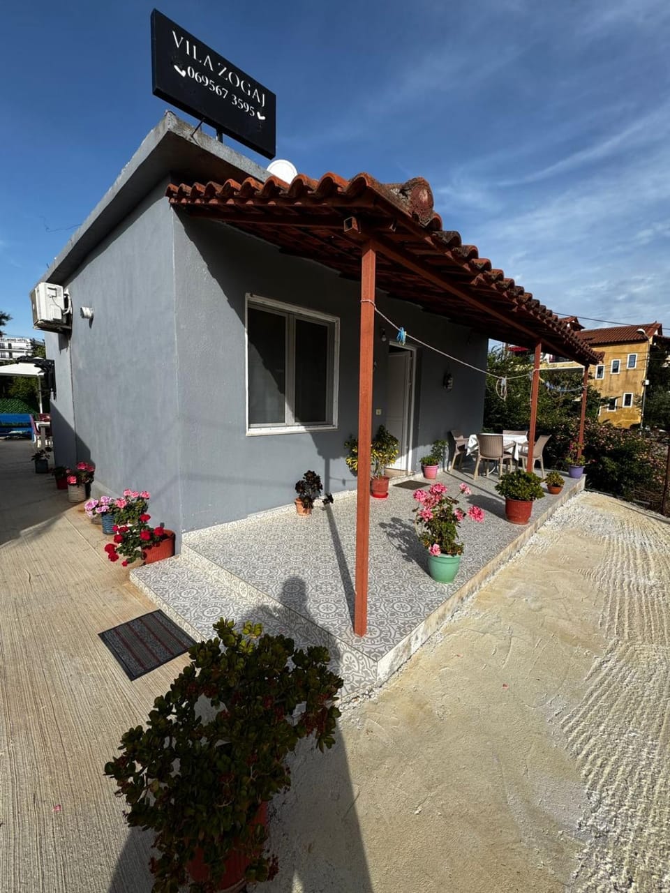 Erik Studio Apartment in Ksamil
