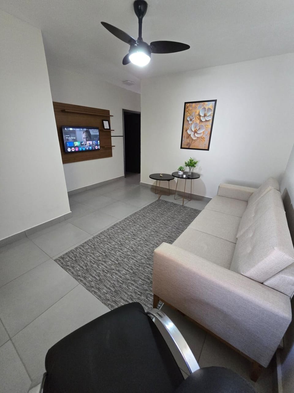 Communal lounge/ TV room, Living room