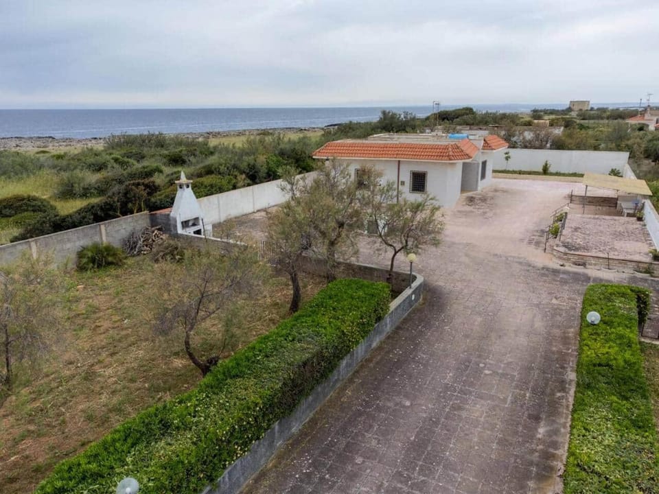 Property building, Bird's eye view, Sea view, Street view