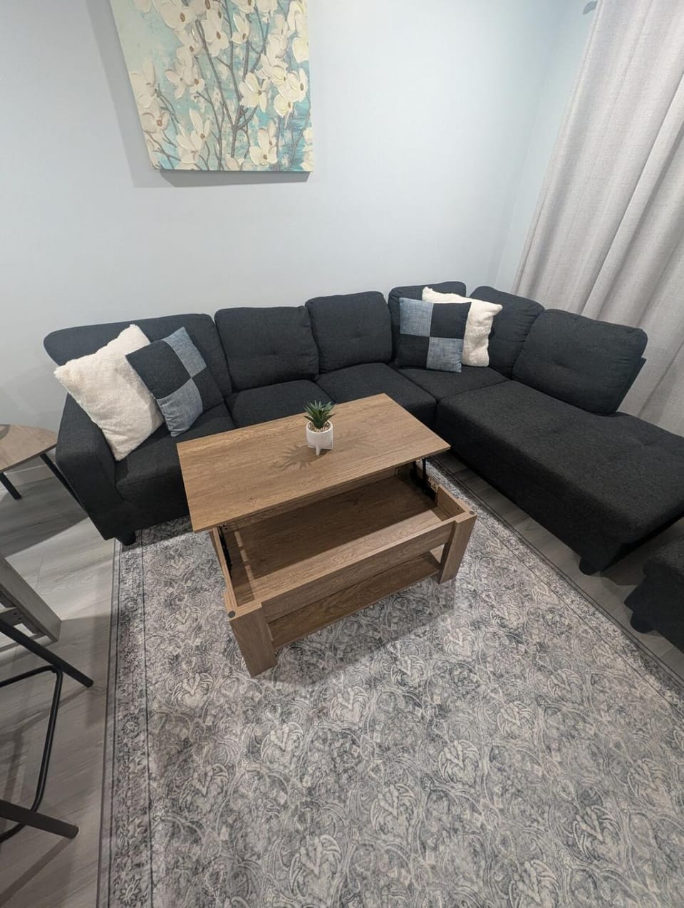 Living room, Seating area