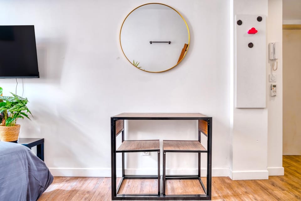 Studio design neuf Croisette à 10min & gare 7min Apartment in Cannes