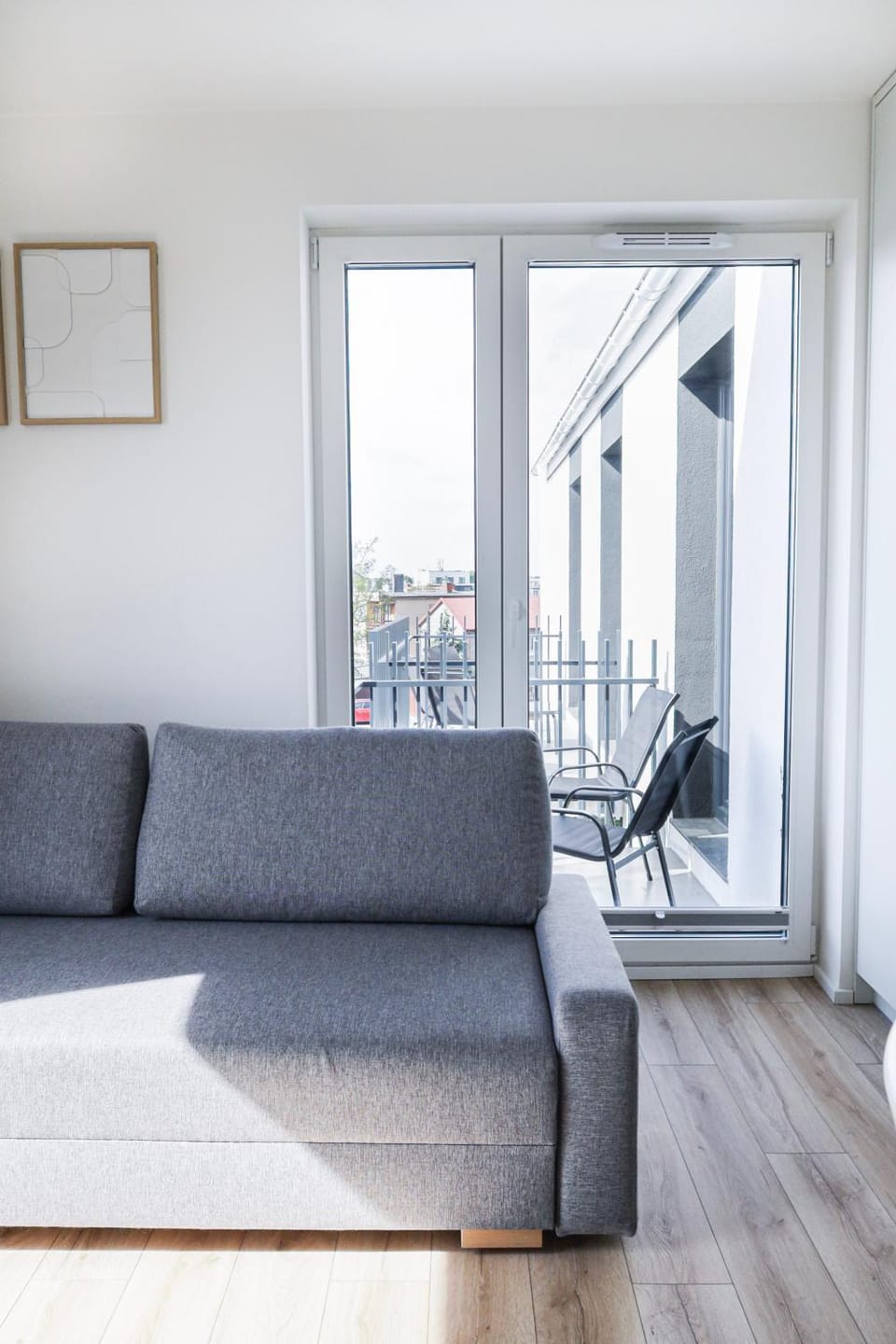 View (from property/room), Balcony/Terrace, Living room, Seating area