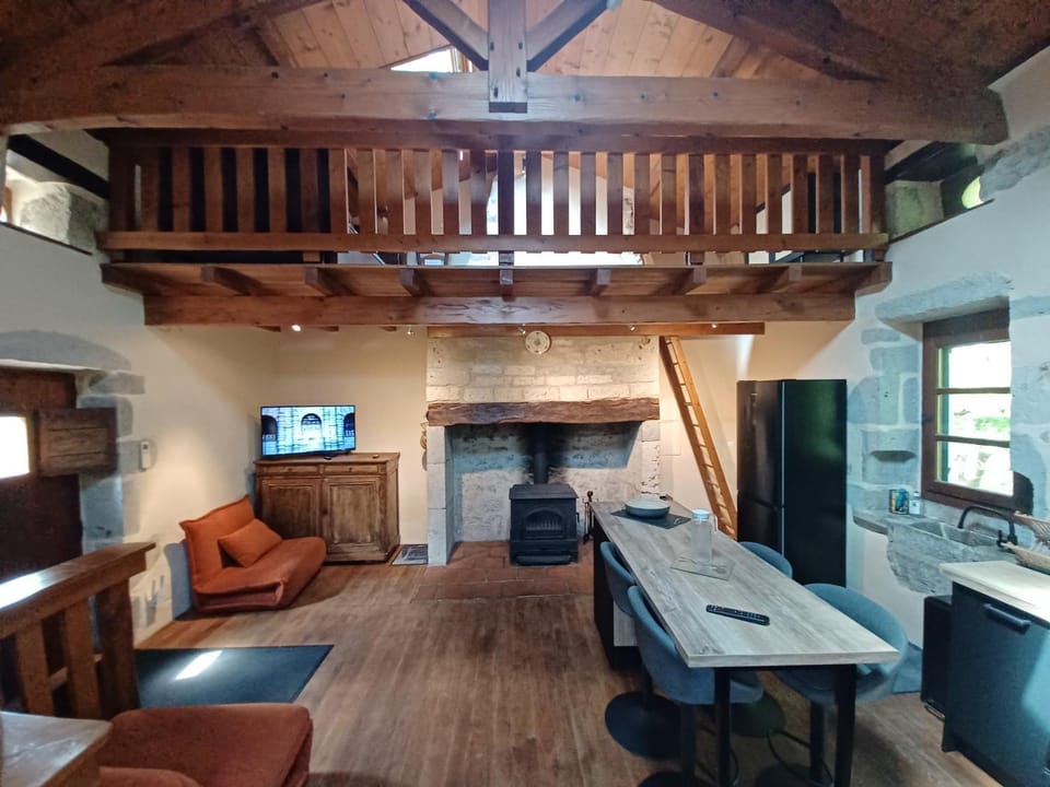 Fermette et son spa dans la campagne agenaise House in Nouvelle-Aquitaine