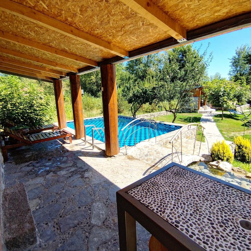 Garden, Balcony/Terrace, Swimming pool