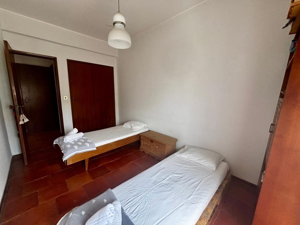 Cosy and Comfortable Apartment in Sesimbra