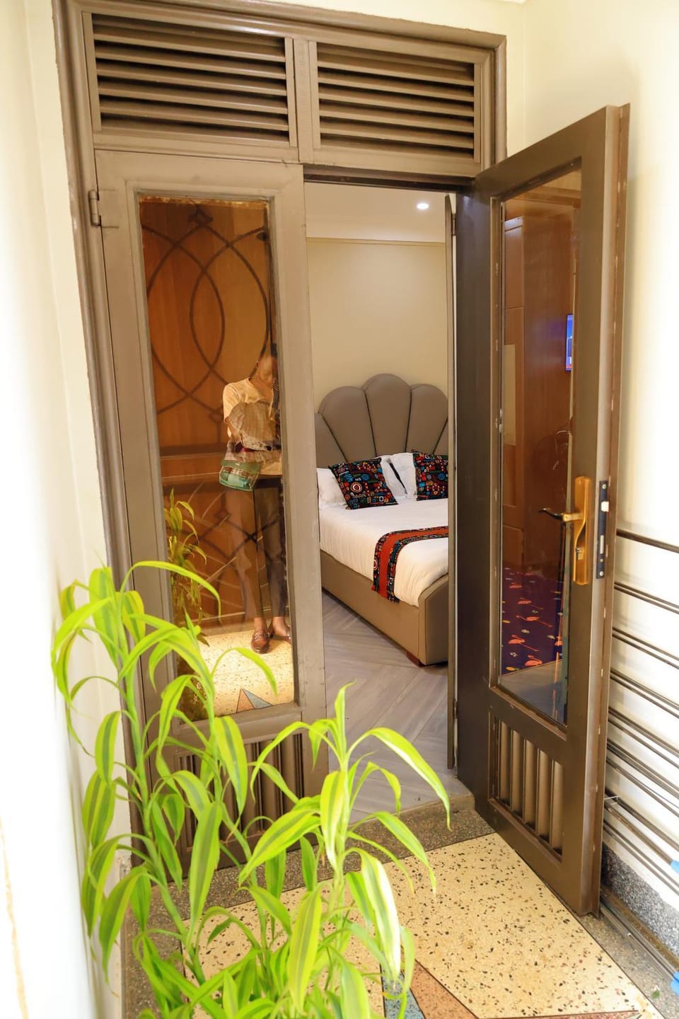 Property building, Bed, Balcony/Terrace