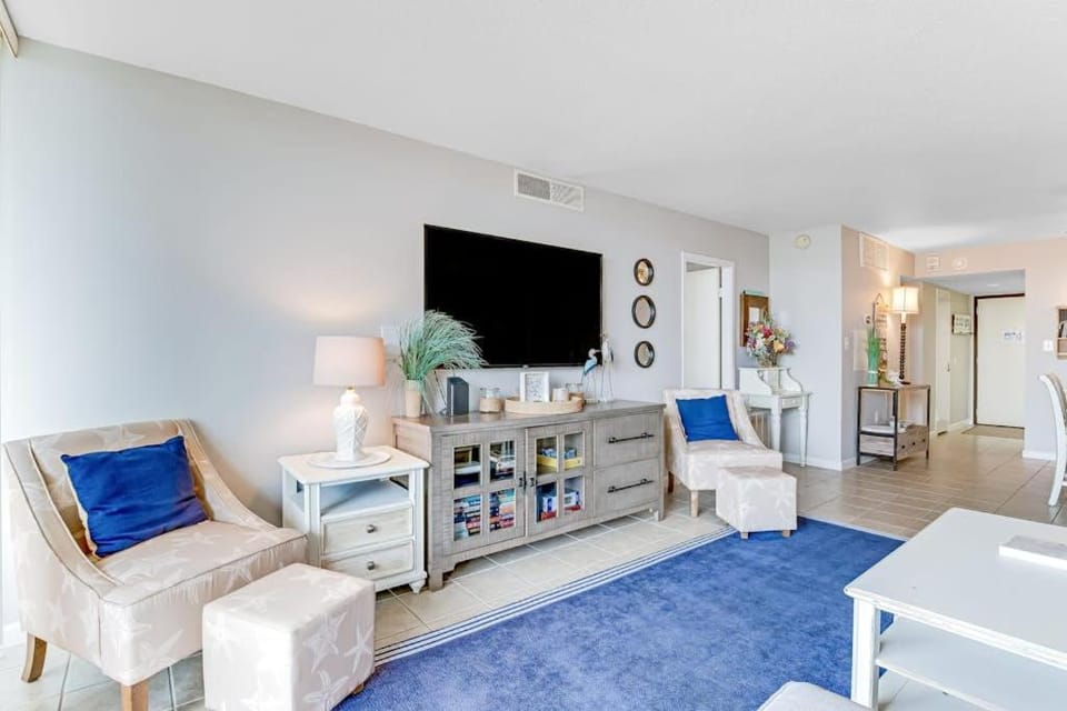 Sea Colony oceanfront 3rd floor condo with tennis court shared sauna elevator House in Sussex County