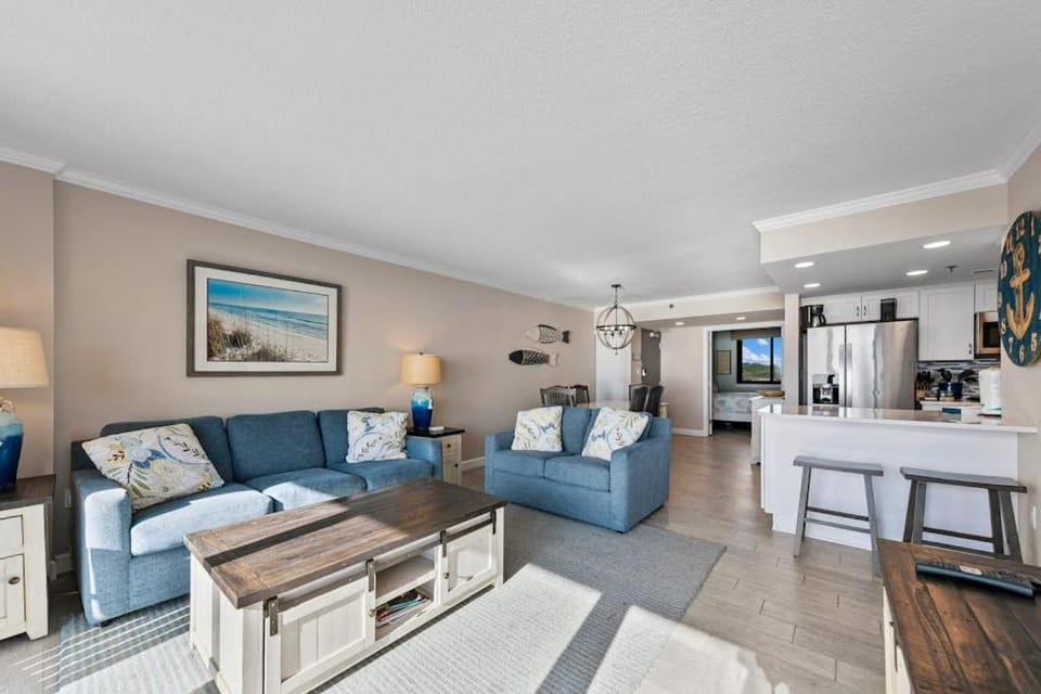 Sea Colony Ocean 5th floor condo with free WiFi elevator & balcony House in Sussex County