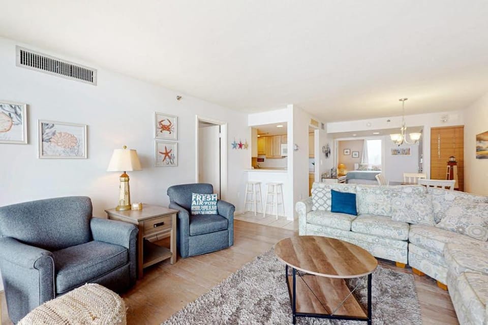 Sea Colony Ocean 5th floor condo with amazing views pool sauna & balcony House in Sea Colony