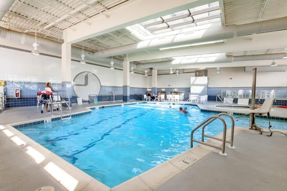Sea Colony 8th floor condo with free WiFi balcony shared pool & ocean view House in Sussex County