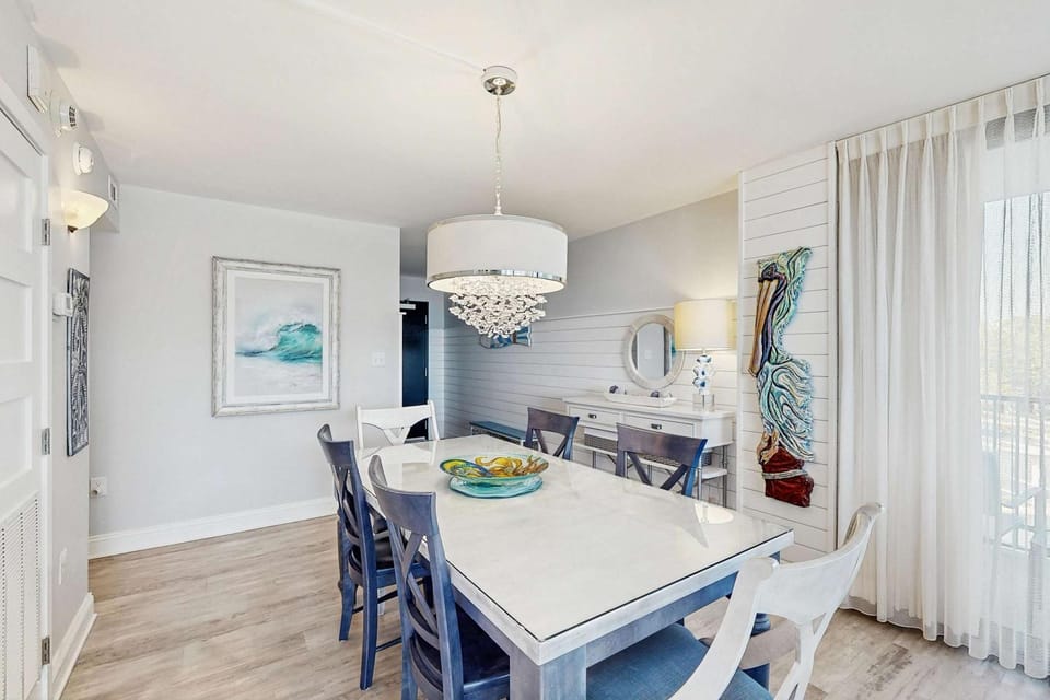 Sea Colony Ocean 2nd floor condo with elevator gym & free WiFi House in Sea Colony