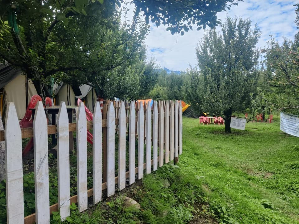 Manali Base Camp & Cafe Campground/ 
RV Resort in Manali