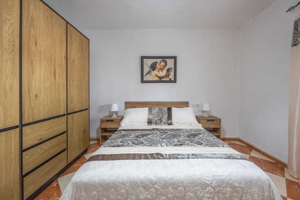 Living room, Bedroom