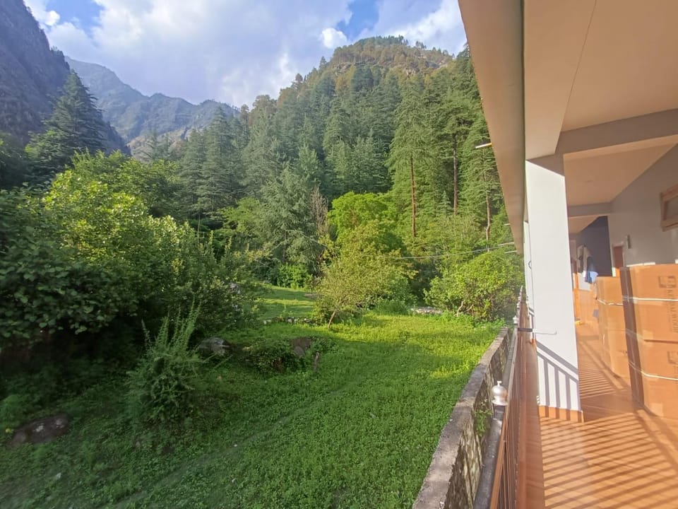 Pratham Place Bed and Breakfast in Himachal Pradesh