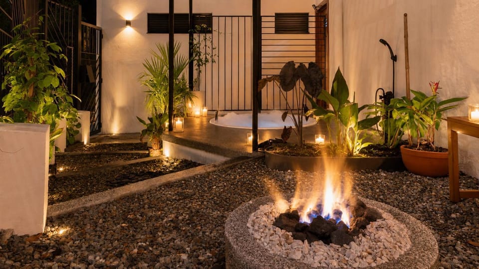 Patio, Garden, Hot Tub