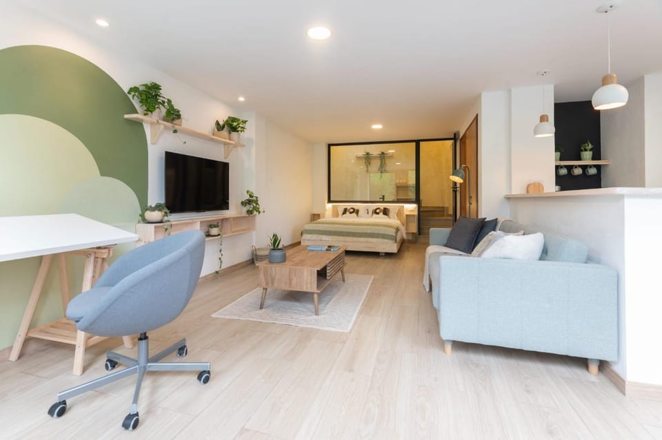 Communal lounge/ TV room, TV and multimedia, Living room, Seating area