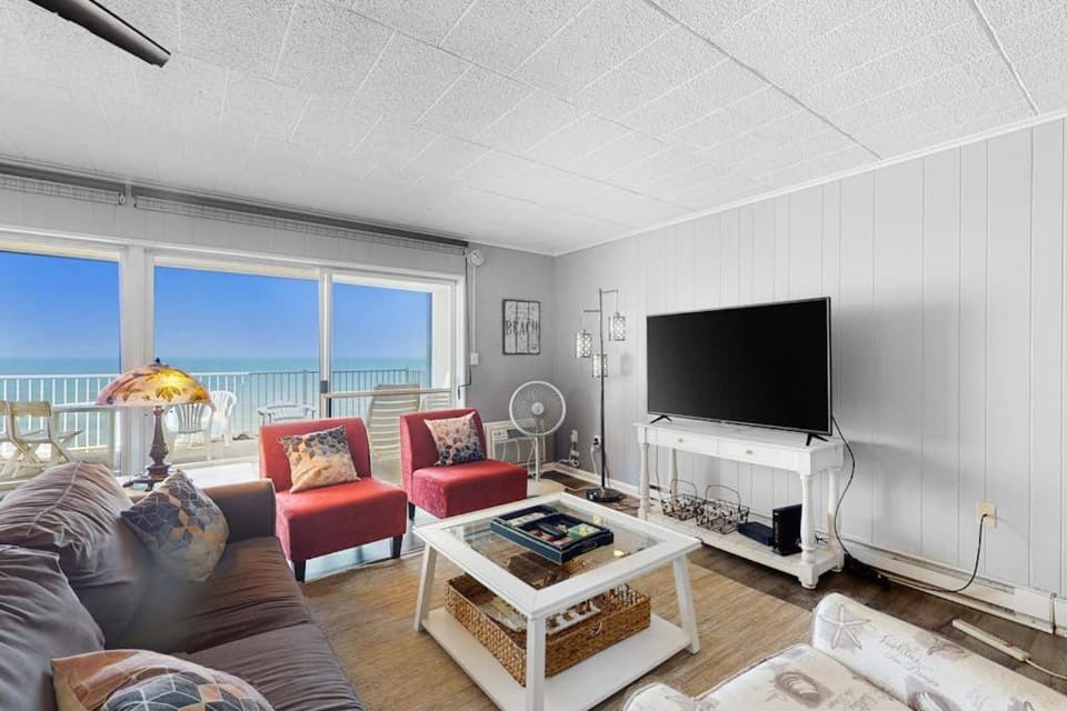 Oceanfront Calypso Condo with Ocean View Balcony WiFi Laundry & Shared Pool House in Ocean City