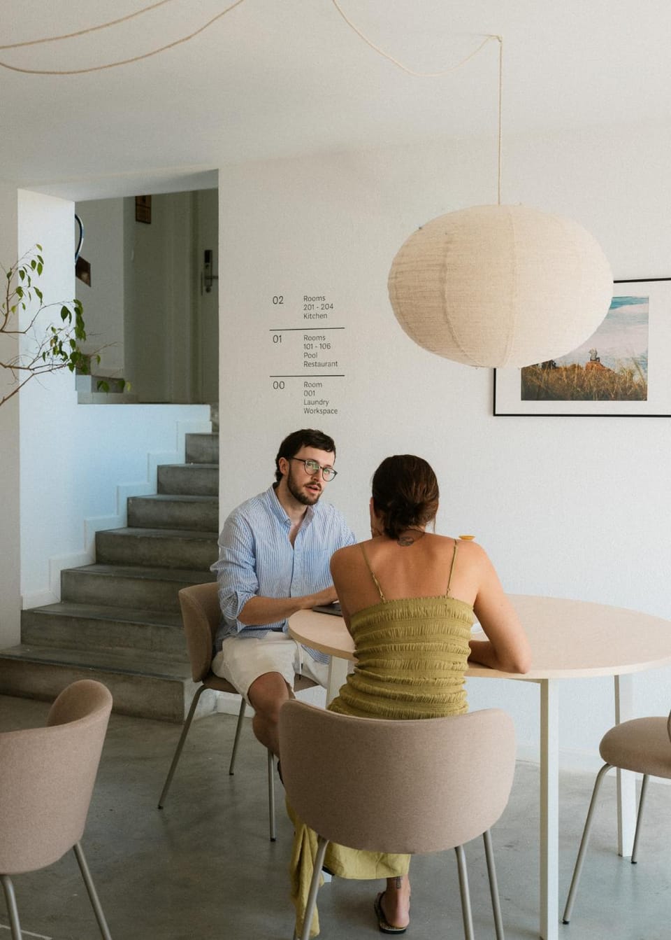 Seating area, Dining area